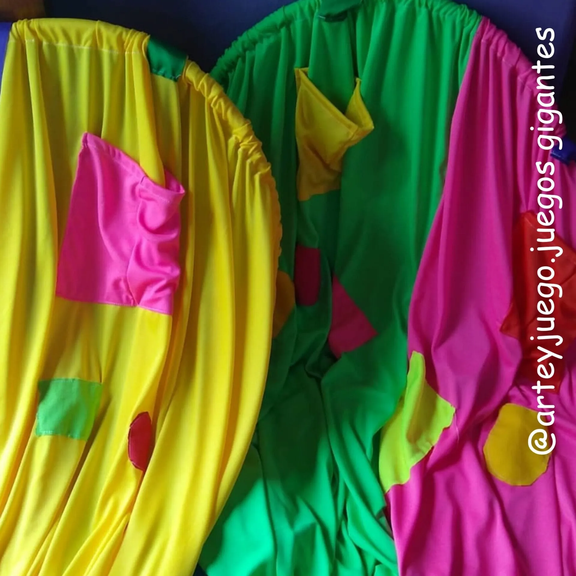Pantalón de Payaso (x2 Unidades) con Aros y Cintas