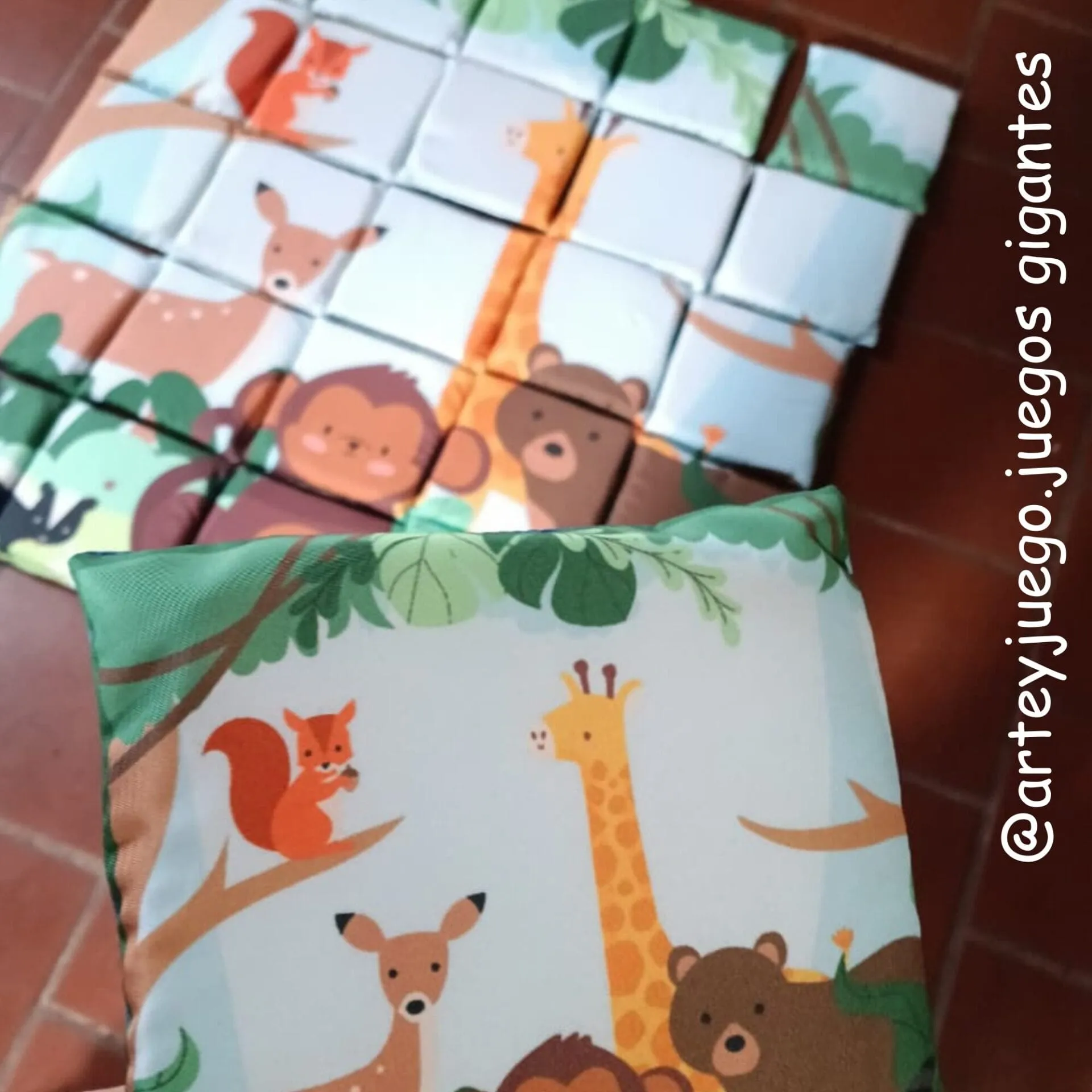 Rompecabezas 26 piezas 15 x 15